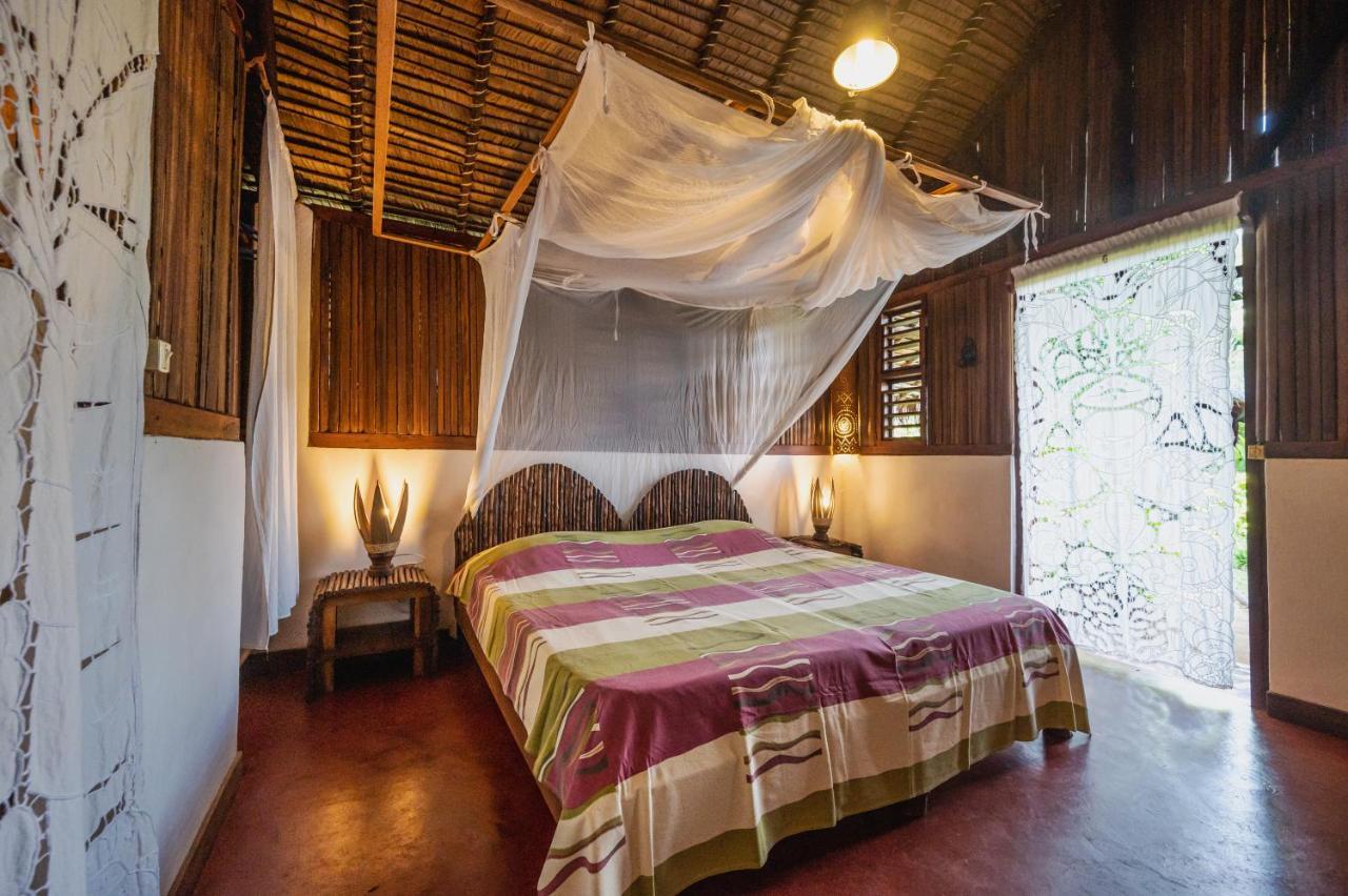 Sakatia Lodge Ampasimena Εξωτερικό φωτογραφία